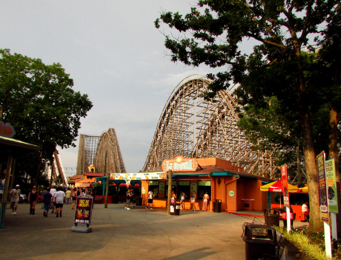 Six Flags Read To Succeed For Homeschoolers The Happy Homeschooler